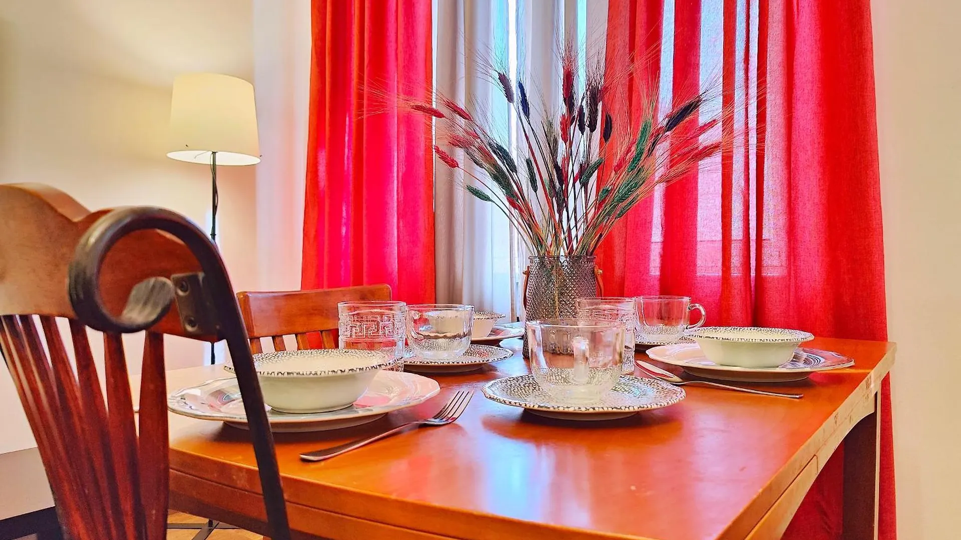 Moon Apartments - Tole Bi 45,6 Center 阿拉木图